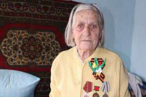 Старейшей жительнице Детлово Нонне Павловне Богатыревой в этом году исполняется 95 лет.