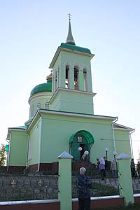 Свято-Троицкий храм в с. Шалоболино