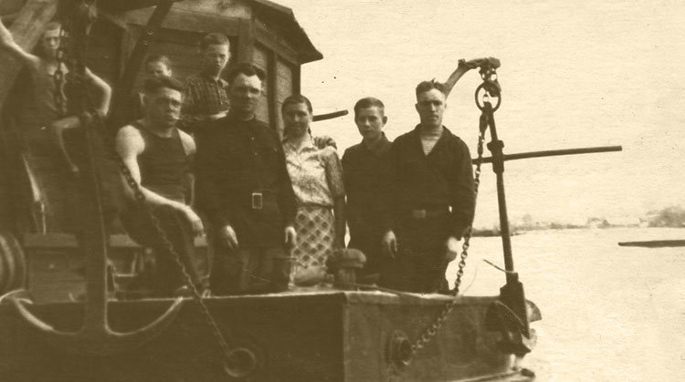 Команда баржи, 1958-1960-ые годы