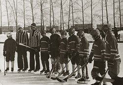 Зональные соревнования, 1982 г., судьи В. Баштаков и В. Миронов