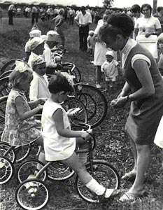 День молодежи 1973 г. Соревнование юных велосипедистов