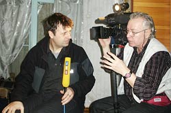 Представители немецкой телекомпании RTL (Кёльн) корреспондент Мартин Пак и оператор Валерий Иванов